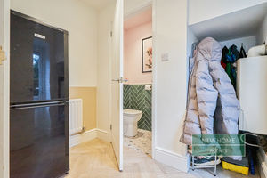 Photo 27- click for photo gallery